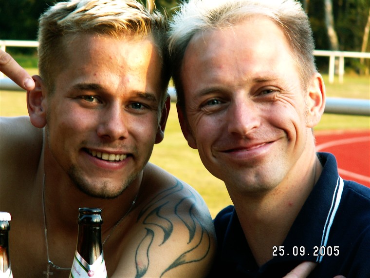 Zwei Honigkuchenpferde